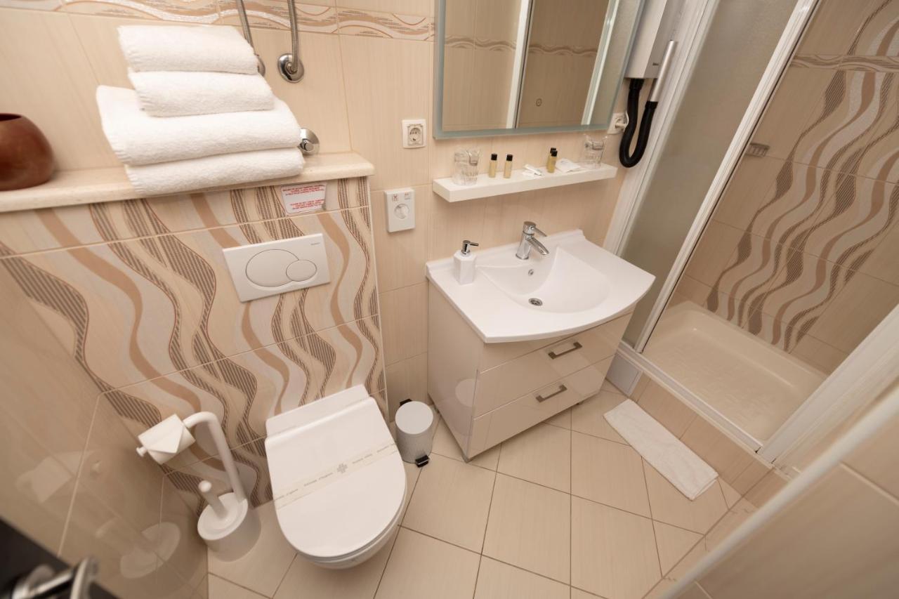Deluxe Collection Hotel Kastel Σπλιτ Εξωτερικό φωτογραφία